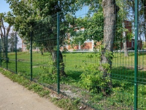 3D заборы для школы 90 метров фото в Клину